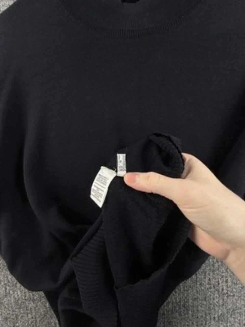 Burberry London Blue Sweater Logo Pullover 22 Medium Wool Long Sleeve Men Knit